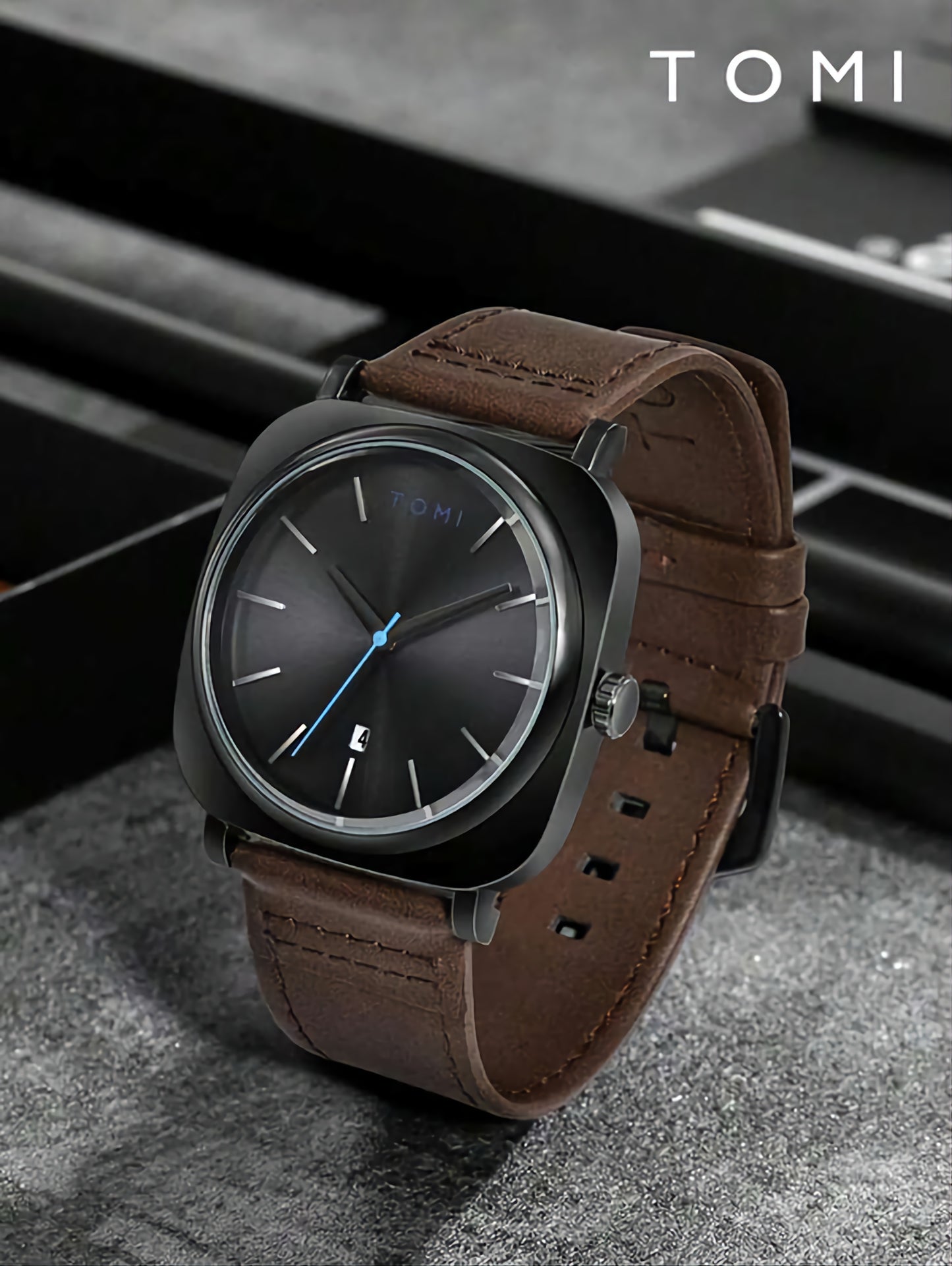 BOGOSS® & TOMI™ - ORIGINAL - BRACELET CUIR -Montre homme TOMI T-084 à quartz avec date et bracelet en cuir